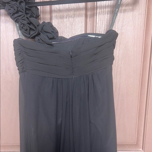 Bill Levkoff Black One-Shoulder Gown with Floral Accent - Picture 5 of 14